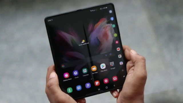 The Battle of 3 Time Foldable Phones Begins! Samsung or Huawei?