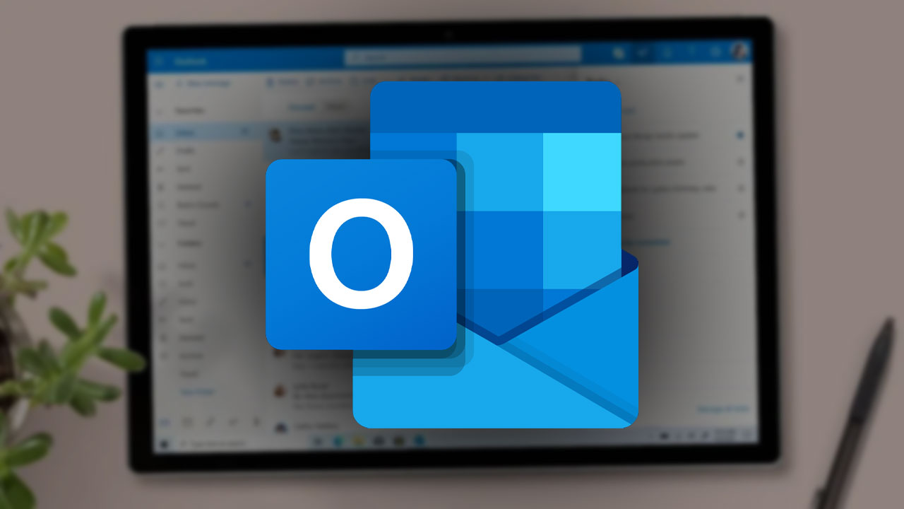 microsoft puts more ads in outlook