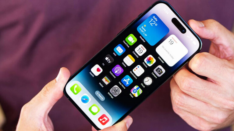 iPhone 14 sales