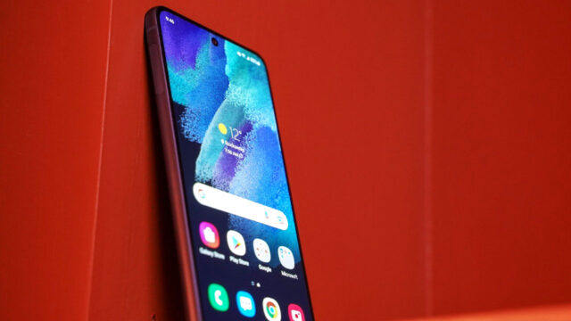 Android phones with the best displays (Samsung shocked)