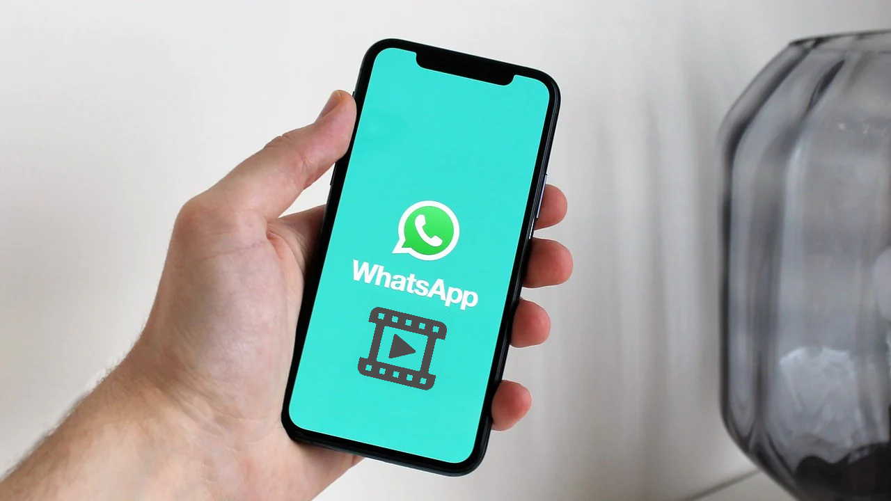 How to send long videos on WhatsApp?