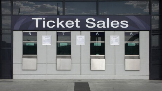 Senate bill pushes for upfront fee disclosure in ticketing