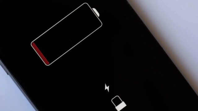 The phone shuts down even when the battery is full: How To Fix?