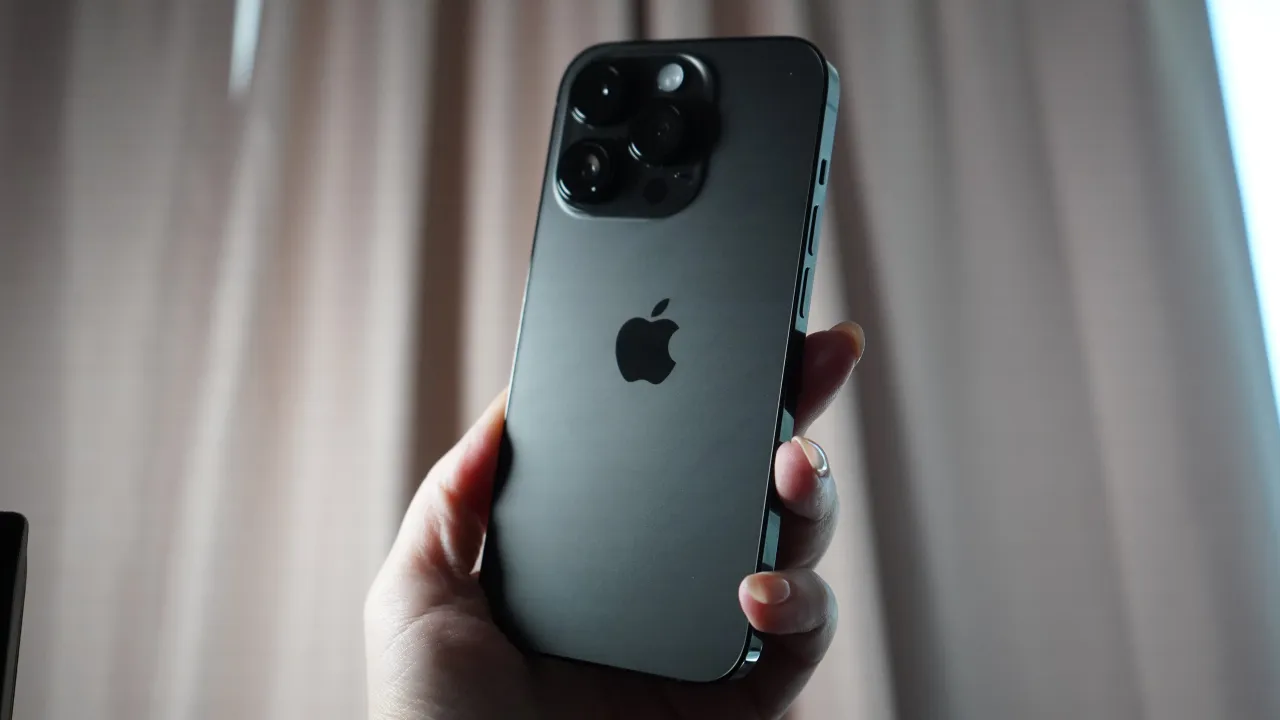 Apple exhibits the camera capabilities of iPhone 14 Pro in the Grand Bazaar!