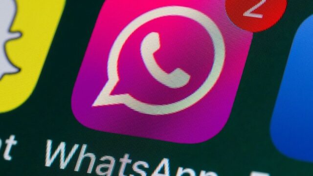 Fake pink WhatsApp app collects users’ datas