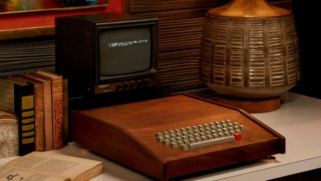 Rare Apple-1 computer sells for $223,000 at auction