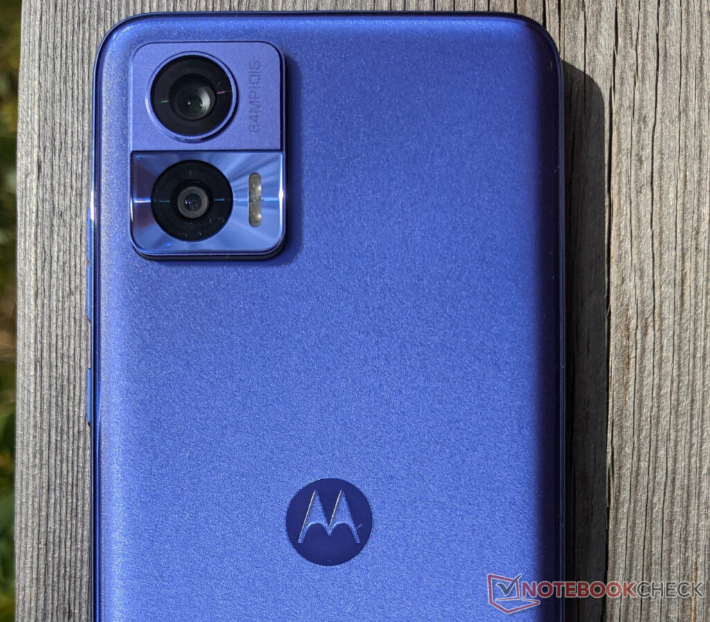 Motorola Edge 40 Neo specifications 