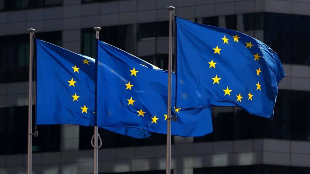 Apple and Microsoft objected to the European Union!