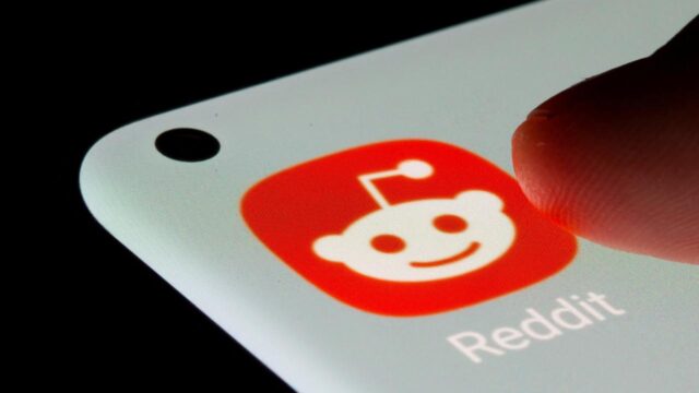 Reddit introduced its new logo!