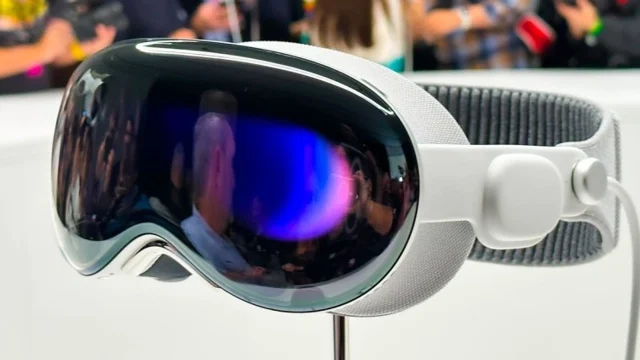 Apple moves to bring Vision Pro back to its feet!