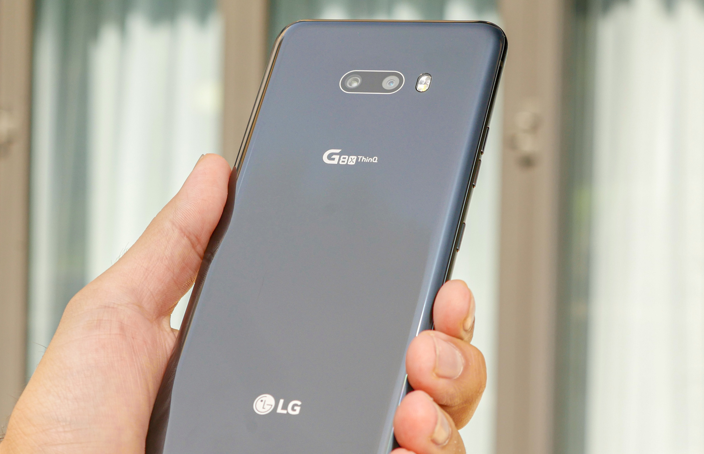 How did the legend that started with the LG G3 end with the G8?