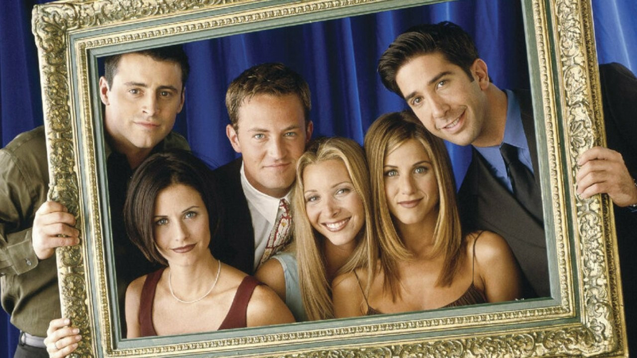 Friends starring Matthew Perry has passed away