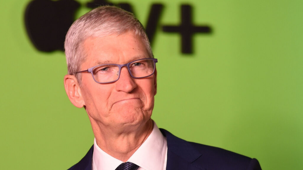 Tim Cook announced! How does Apple hire people