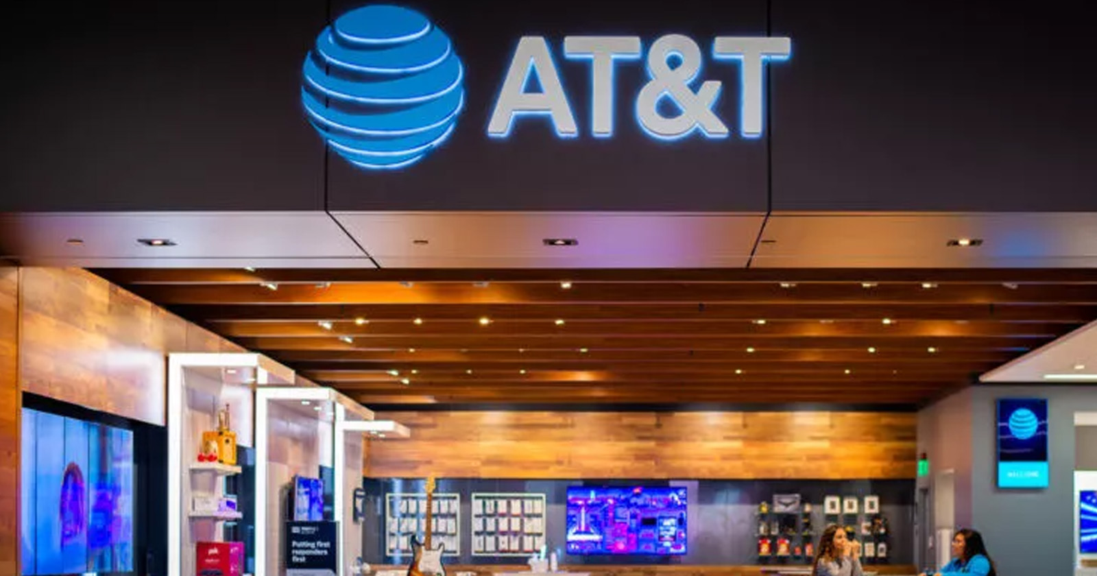 AT&T spying on citizens for years, say sources