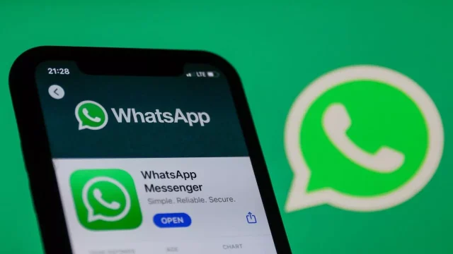 WhatsApp colors are changing!