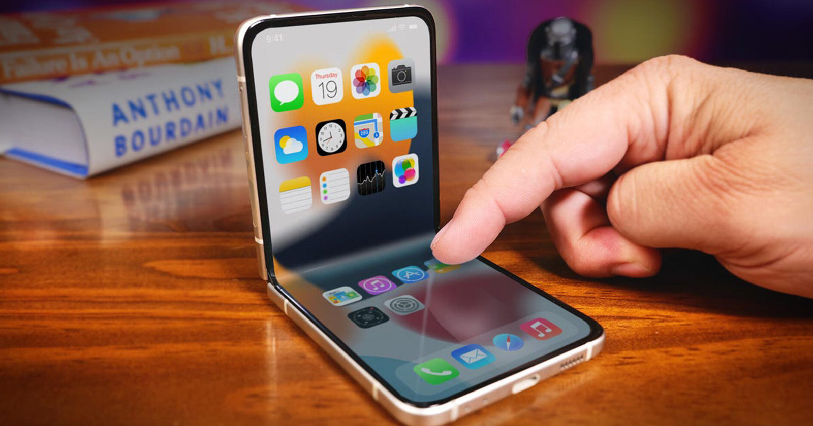 Apple has allegedly stopped work on the foldable iPhone! Here’s why