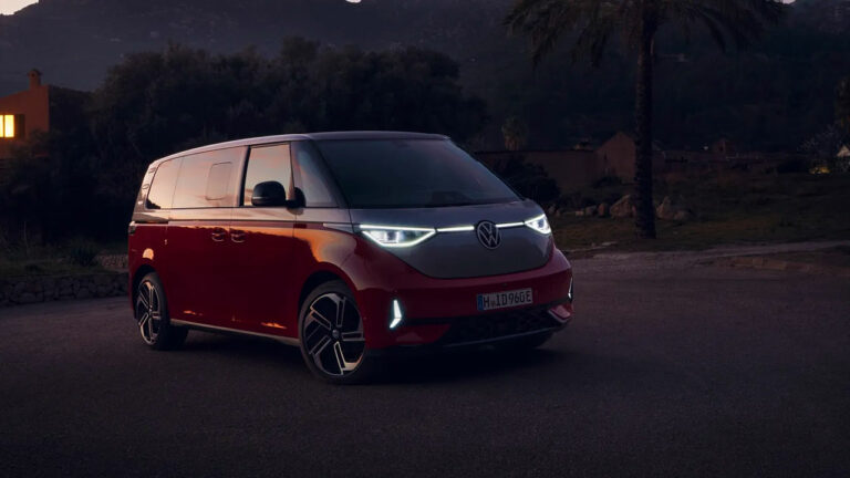 Volkswagen ID Buzz GTX 335 hp microbus minivan