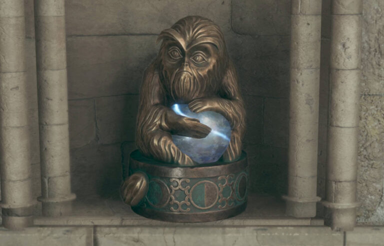 Demiguise Statue