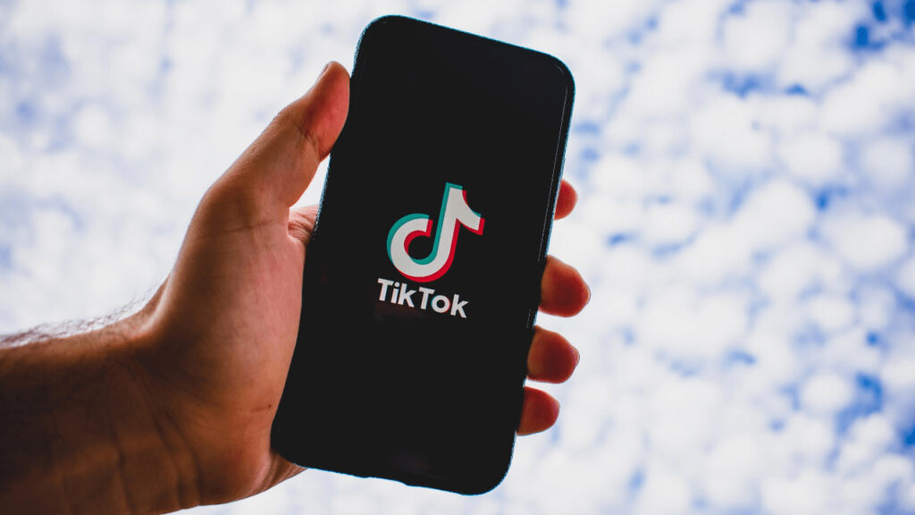 TikTok Shutdownü-1