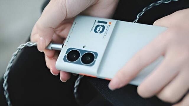 Moondrop smartphone coming soon! It has a unique feature