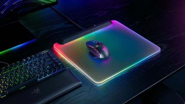 New Razer Firefly V2 Pro gaming mouse pad introduced!