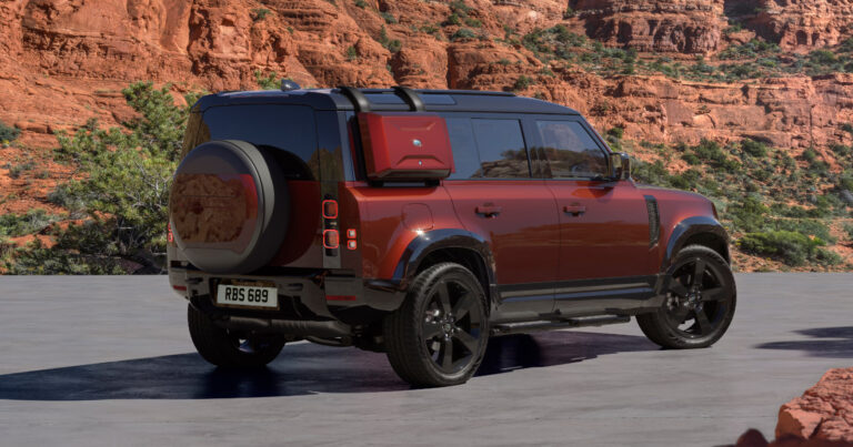 2025-land-rover-defender-introduced