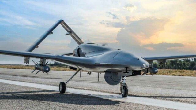 Turkish TB2 first UCAV to perform a barrel roll in history