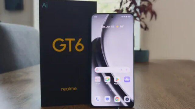 realme GT 6 launches with the brightest smartphone screen ever!