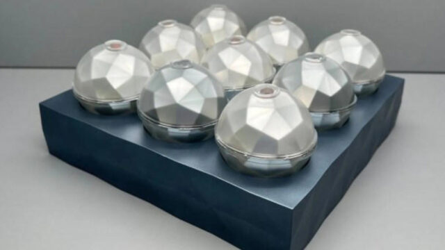 A new solar panel alternative: Light-Catching Spheres!