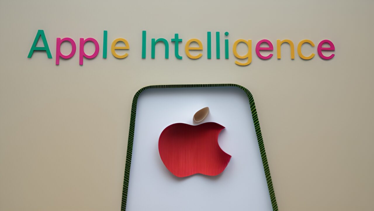 Apple Intelligence debuts with iOS 18.1 beta!