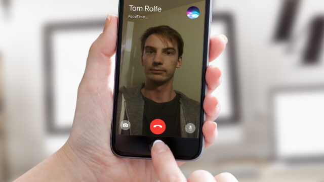 How to turn on iPhone FaceTime fake eye contact?