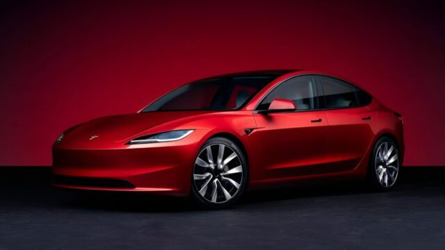 Tesla starts selling $35000 Model 3