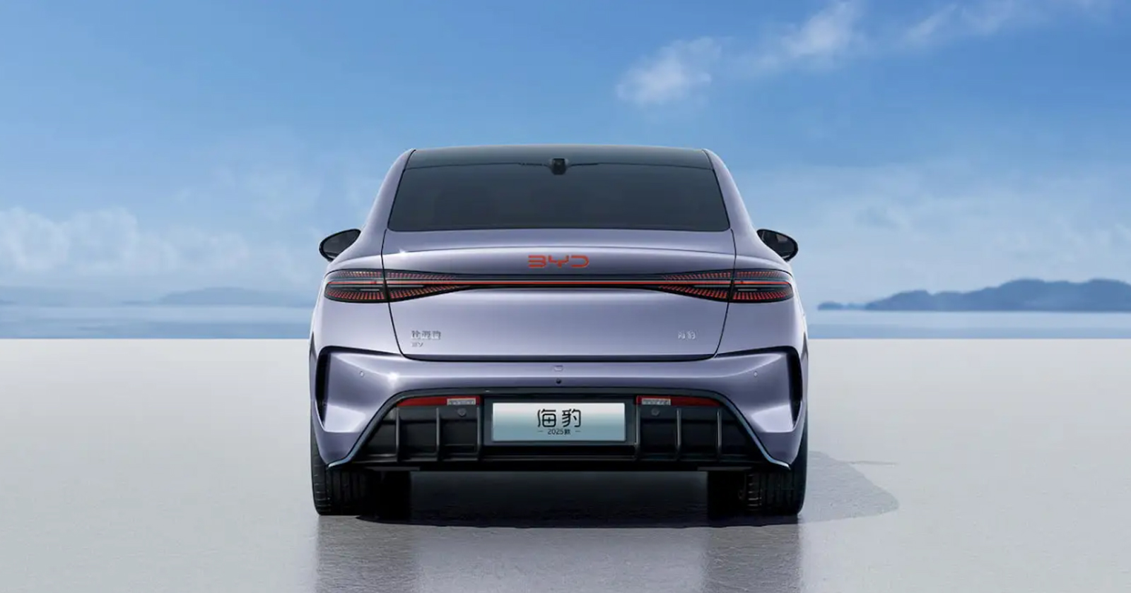 byd-seal-to-bury-tesla-model-3-in-sand-unveiled