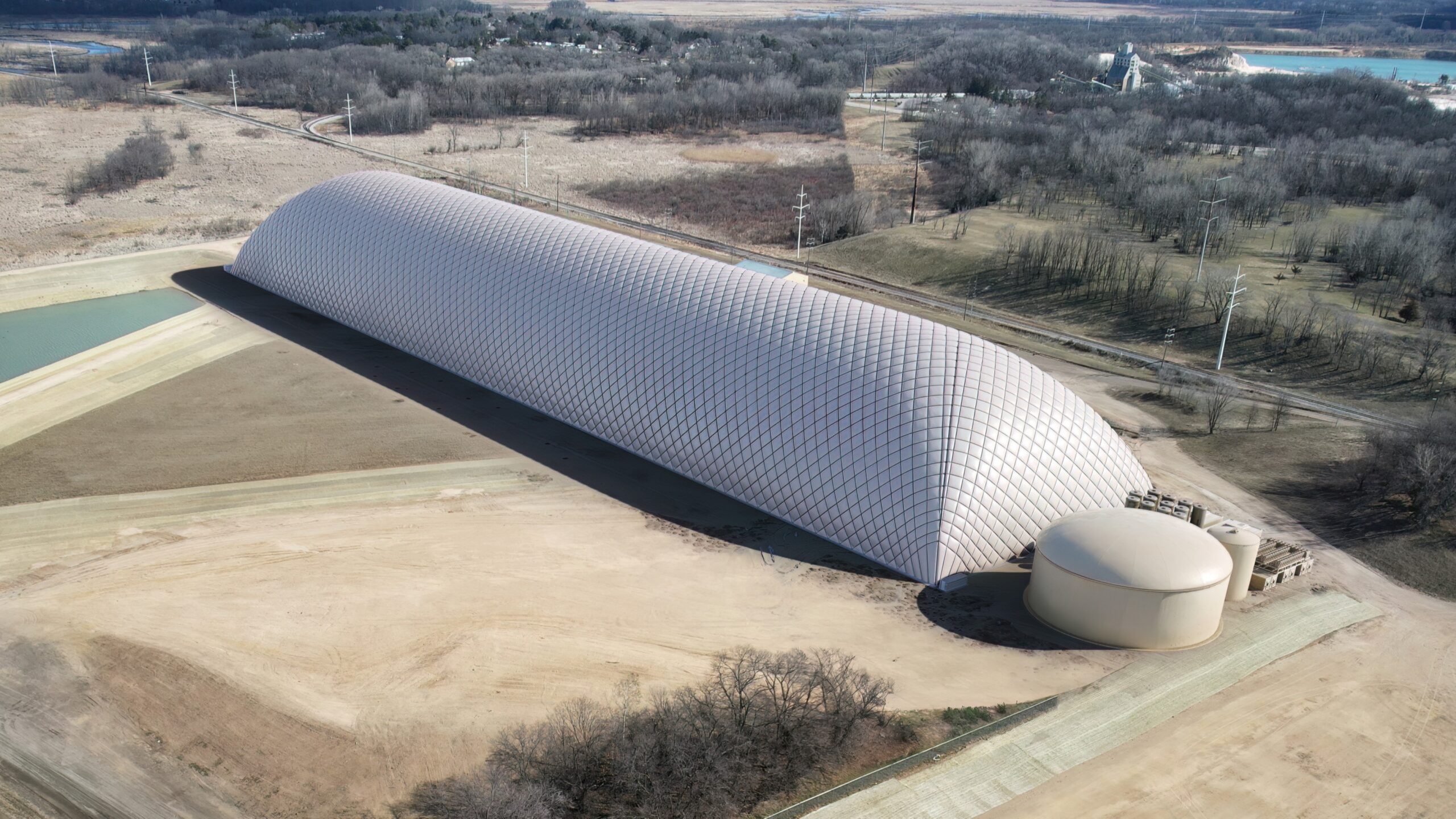 Giant energy balloon will feed 18,000 homes using CO2!