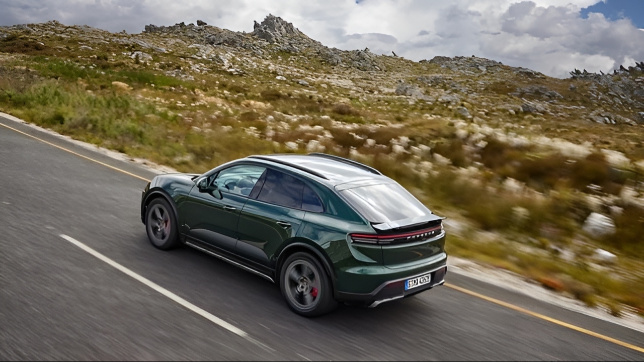 Range information for the fully electric Porsche Macan has been revealed!