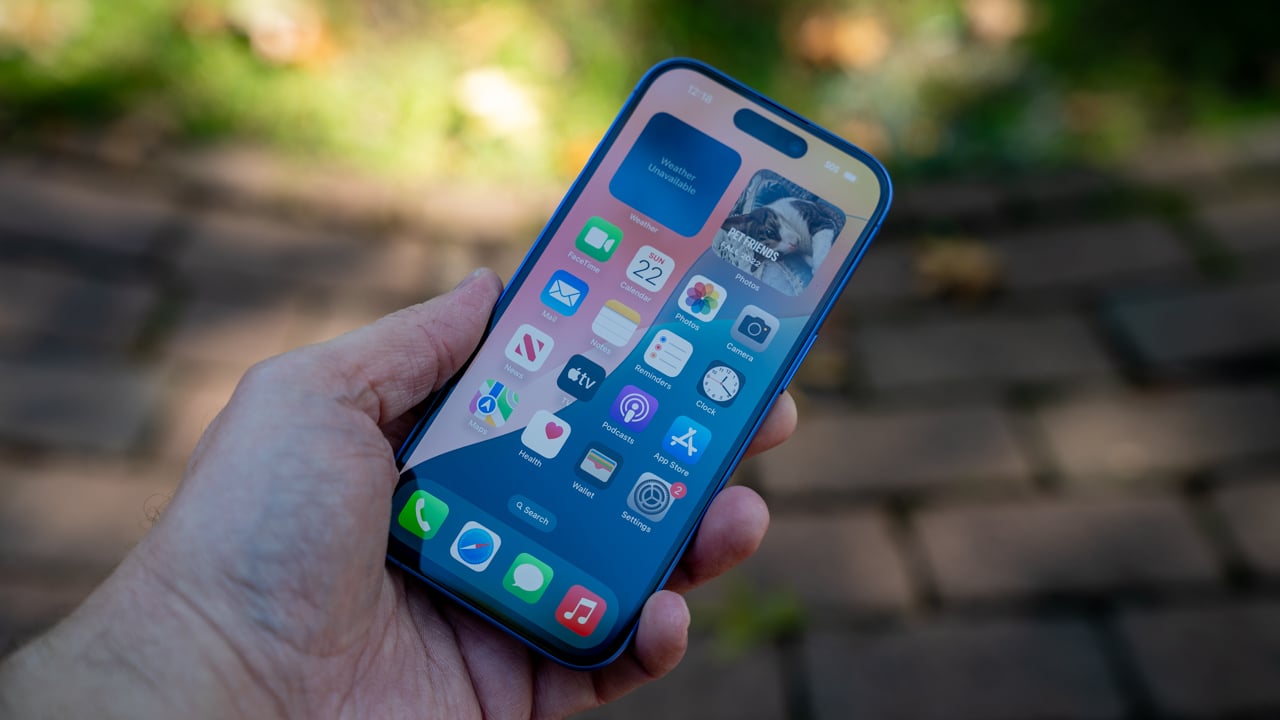 Apple stops signing iOS 18.0! No going back from iOS 18.0.1