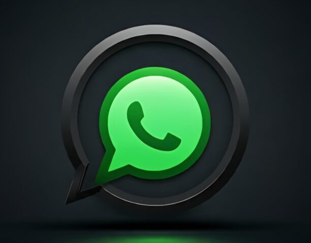 WhatsApp goes dark! Ultra dark theme is coming!