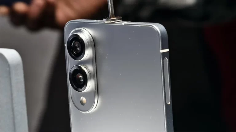 Galaxy S25 Edge will be Samsung's thinnest flagship model to date.