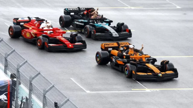 Formula 1 pilots competed with LEGO vehicles!