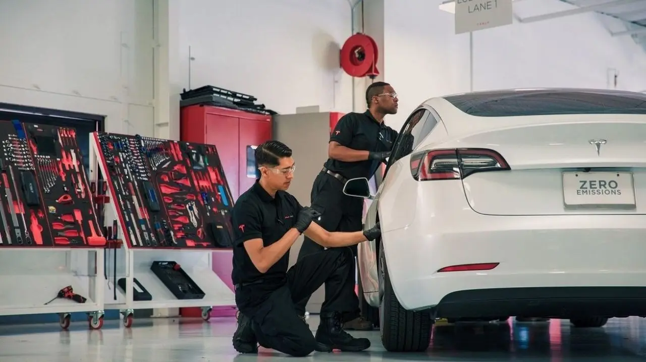 Tesla to resolve service complaints with artificial intelligence!