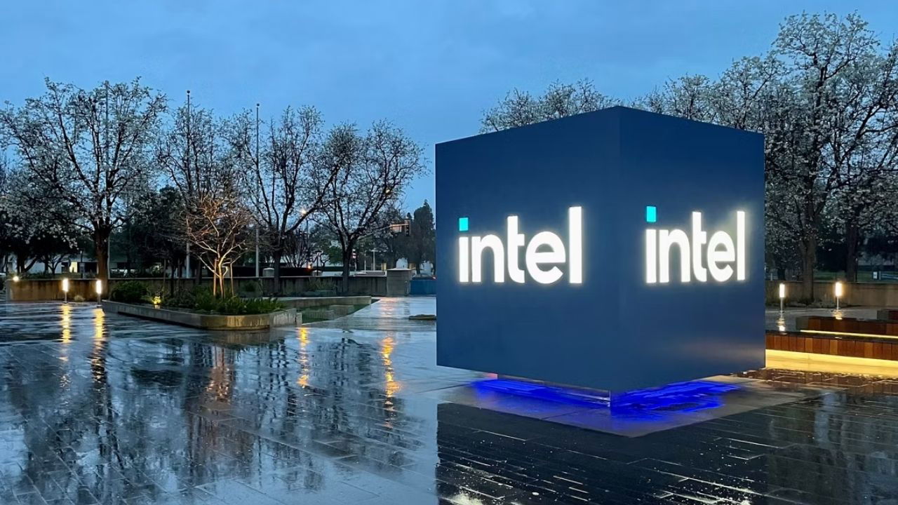 Intel is laying off 10,000 people! Why?