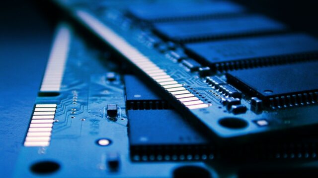 DDR4 RAM prices are surpassing DDR5s! Why?