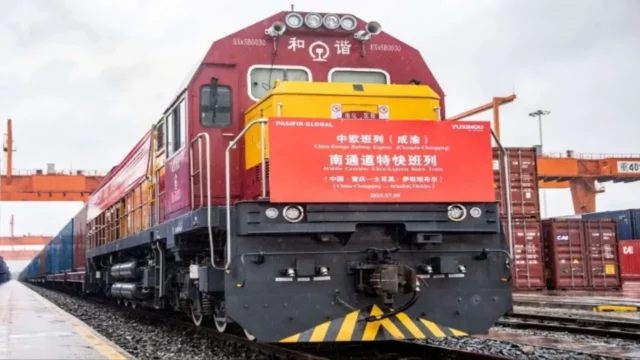 The first freight train from China to Turkey is arriving