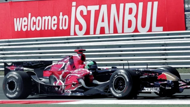 F1 is returning to Turkish soil! Lewis Hamilton is excited!