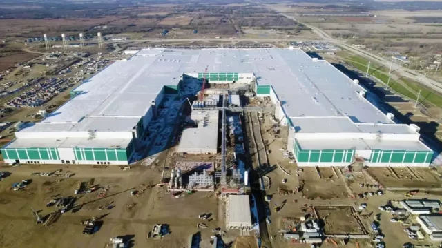 Panasonic is commissioning a massive battery plant.