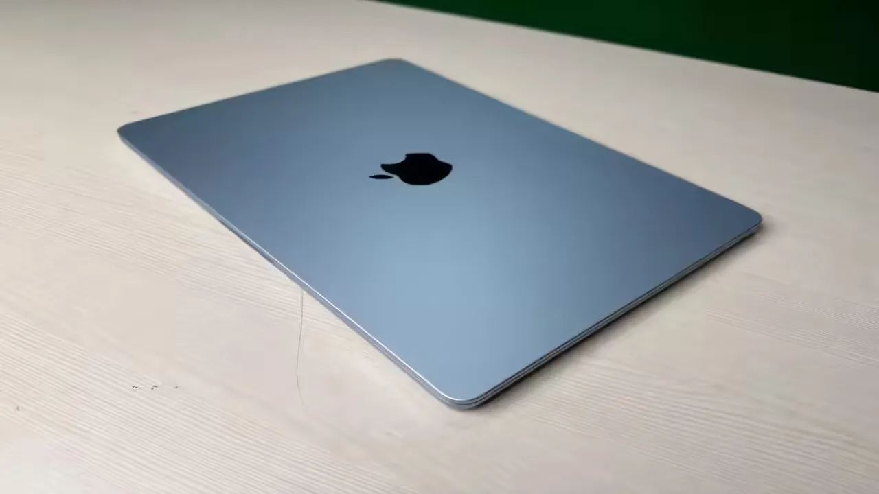 new-cheap-macbook-for-599-dollars-1