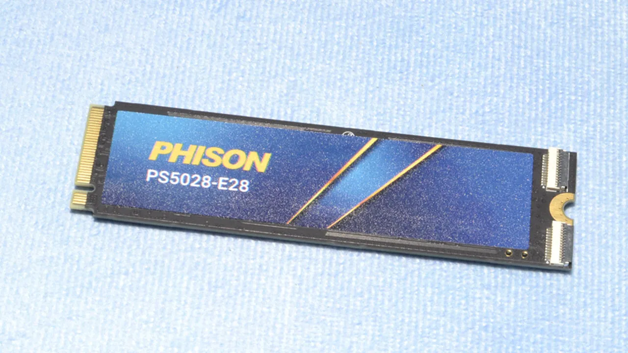 Phison-1