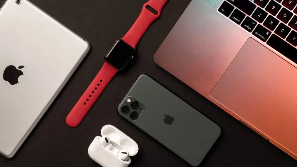 CVE-2025-43300-apple-2