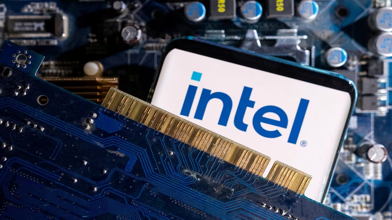 Intel backtracks again
