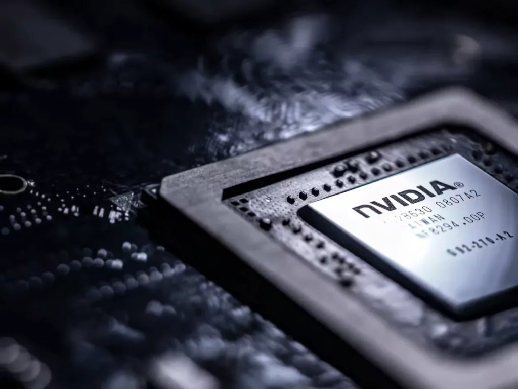 amd-stock-rises-while-nvidia-falls-2